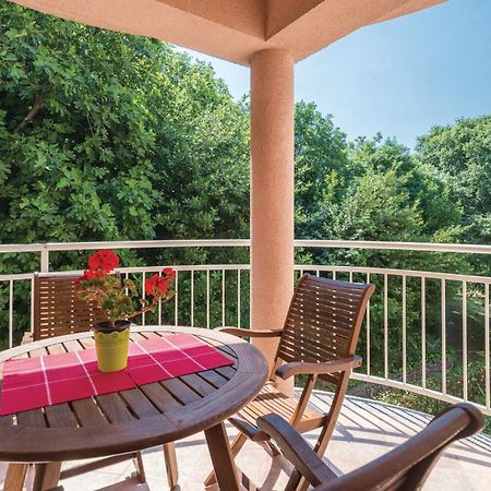 Cozy Apartment In Rijeka With Kitchen מראה חיצוני תמונה